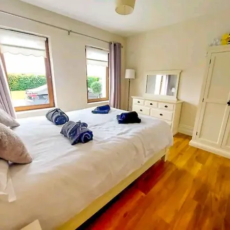 Tatil Evi An Ghlaise Bheag Listowel