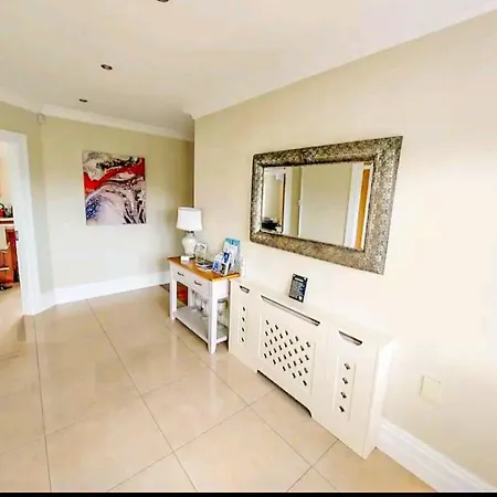 Дом отдыха An Ghlaise Bheag Листоуэл