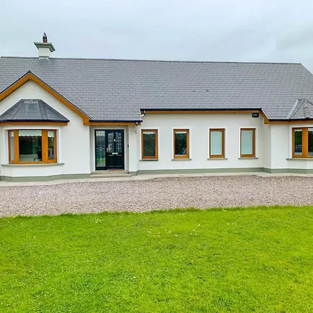 An Ghlaise Bheag Holiday home